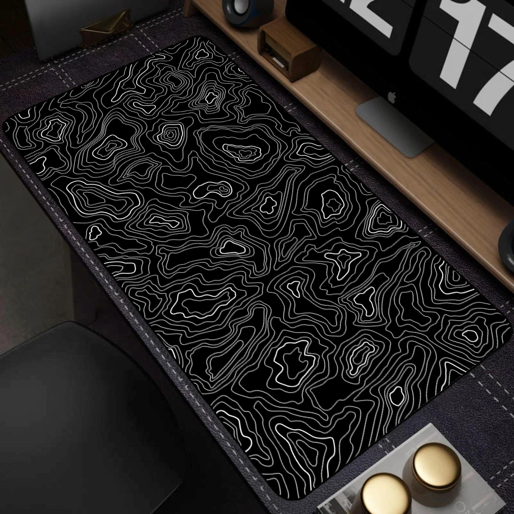 Large Black and White Art Mous - Gaming Keyboard Hand incelemesi ve fiyatı